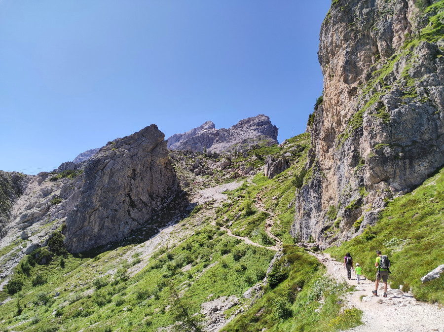 percorso lago di coldai